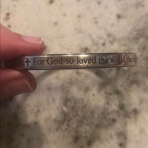 RETIRED James Avery bangle